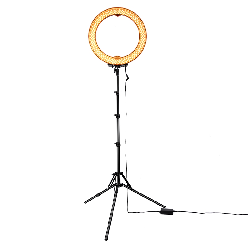 FOSOTO 55W 5500K 240 LED Makeup Photographic Lighting with battery slot for Makeup Camera Phone FOSOTO 55W 5500K 240 LED Makeup Photographic Lighting with battery slot for Makeup Camera Phone