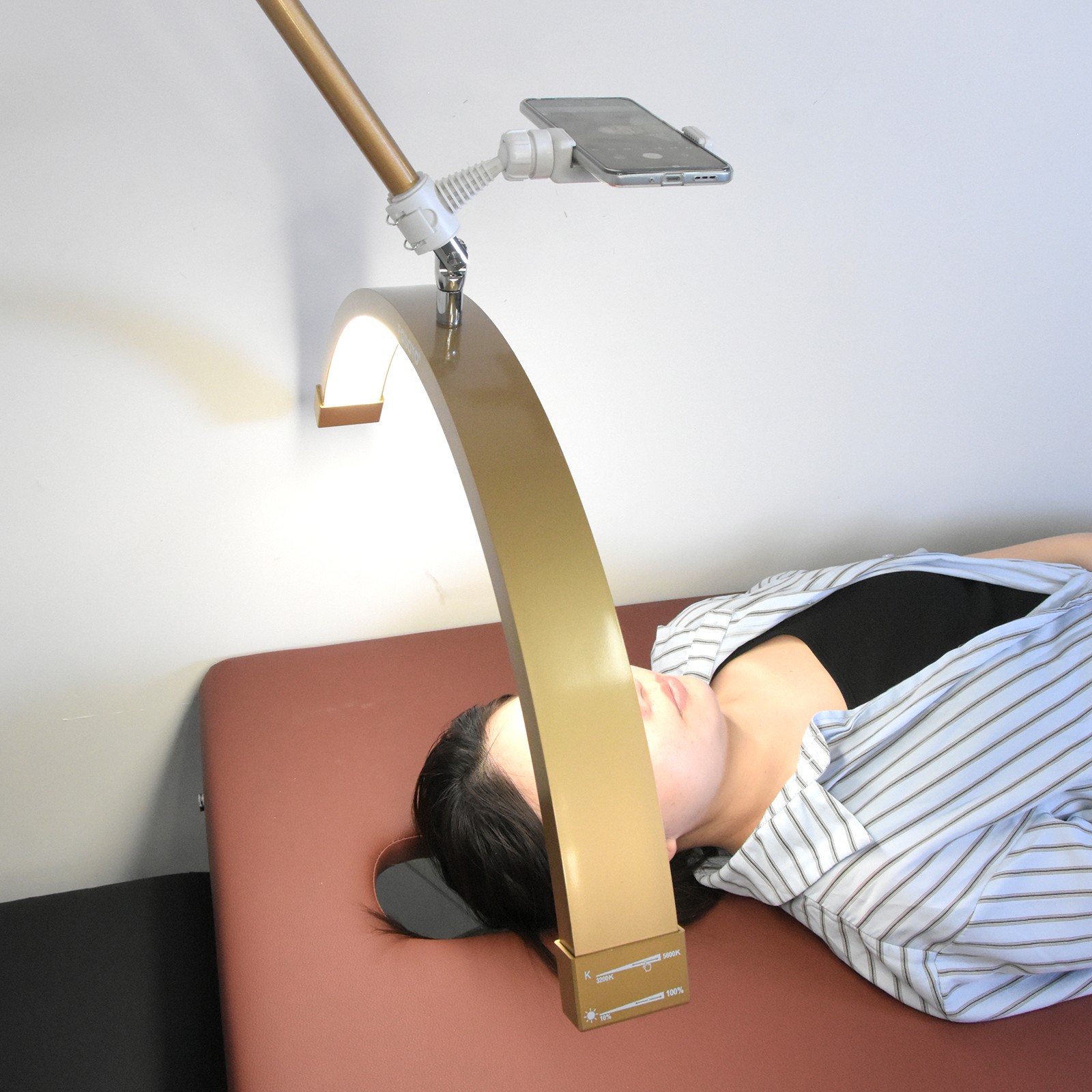 Luxury Golden Wall Mounted Moon Light for Beauty Salon Lash Extension Facial Treatment Luxury Golden Wall Mounted Moon Light for Beauty Salon Lash Extension Facial Treatment